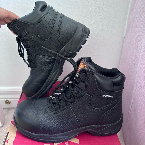 KODIAK🐻🥾 Safety shoes lightly worn - Picture 3 of 9